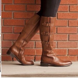 EUC - Ecco Hobart Buckled Leather Riding boots - size 40 (US 9/9.5)